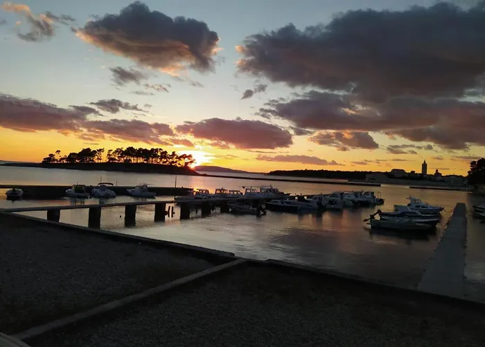 Appartamento Verovic Rab