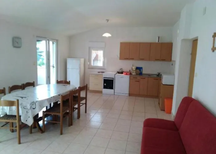 Verovic Rab Apartmán